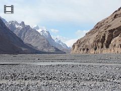 11 K2 and Gasherbrum North Face In China - Shaksgam Valley To Gasherbrum Base Camp.mp4